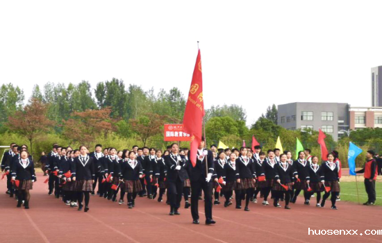 竞技宝app下载安装第十二届校运动会开幕式顺利召开