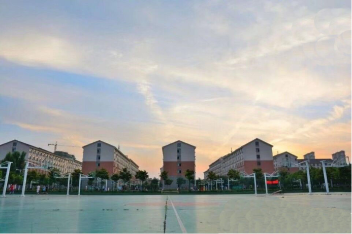 <strong>竞技宝app选glubet艺术设计学院2020研途榜样人物</strong>